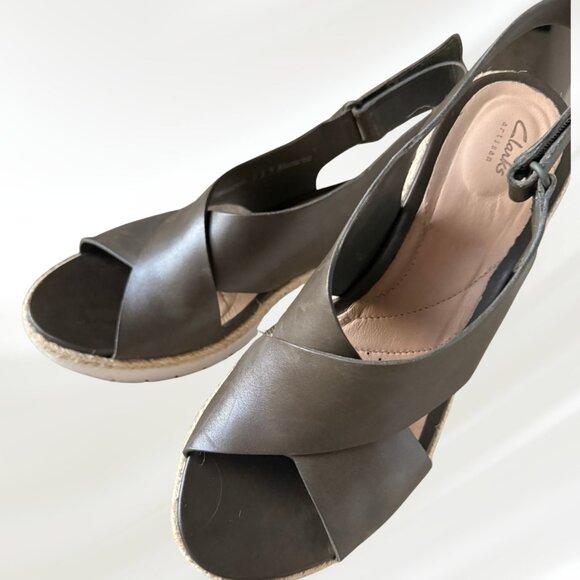 Clarks Palm Glow Olive Green Wedge Sandals Size 9 - Picture 4 of 16